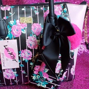 BETSEY JOHNSON Rosebud Satchel LBGIANA